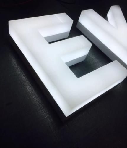 letras de acrilico con luz 