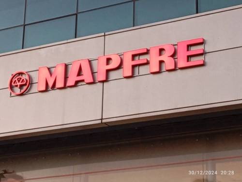 letras corporeas de acrilico mapfre7
